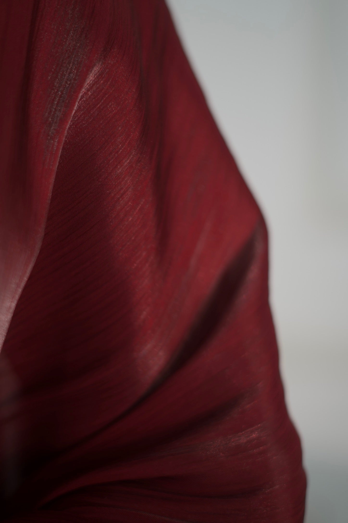 Layali Organza Kimono — Bordeaux